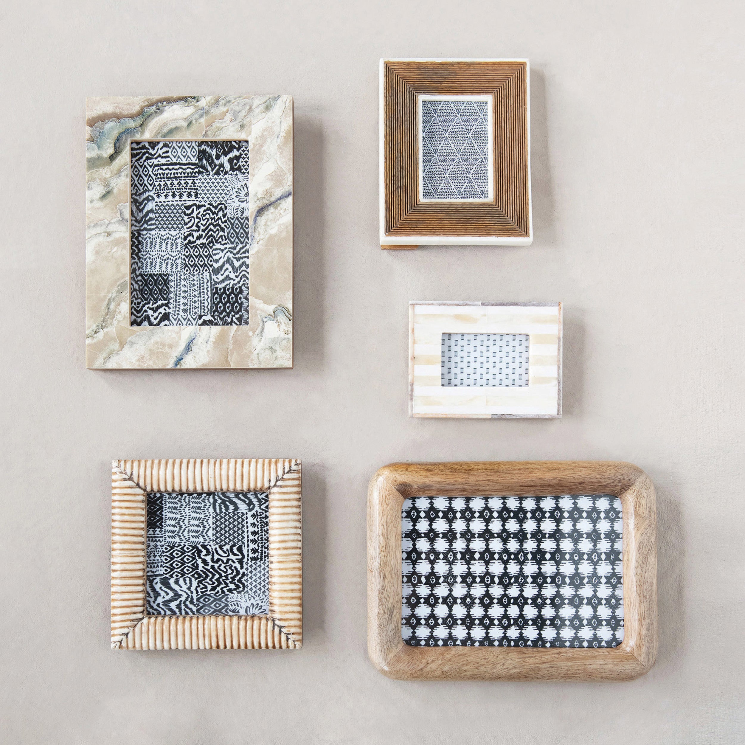 Two-Tone Photo Frame