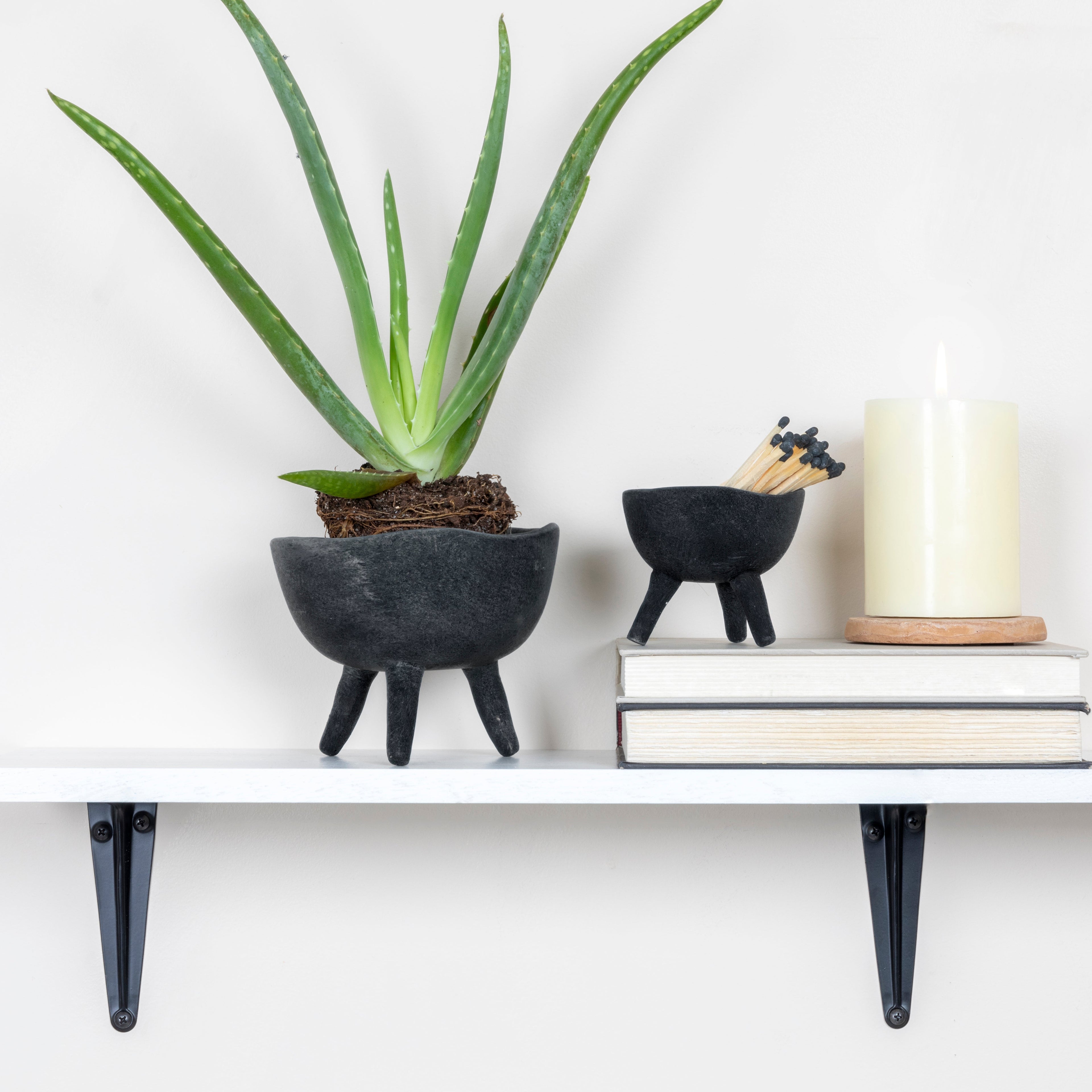 Coasta Mesa Terracotta Planter